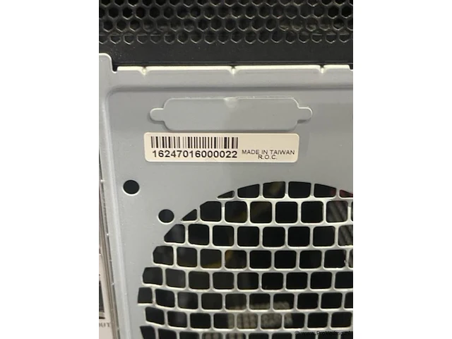 Intel pentium desktop pc incl. logitech toetsenbord - afbeelding 3 van  6