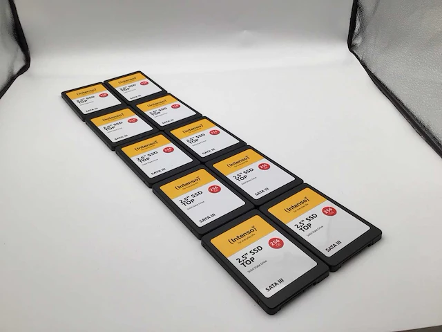 Intenso 256gb sata ssd interne hardeschijf (10x) - afbeelding 1 van  2