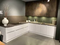 Inter living - showroomkeuken - afbeelding 12 van  29