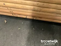 Interblad keukenbladen met een ondergrond van watervast verlijmd multiplex met daarop een harde toplaag van hpl (high pressure laminate) - afbeelding 2 van  9