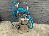 Interclean schoonmaak spuit overige vleesverwerking - afbeelding 1 van  3