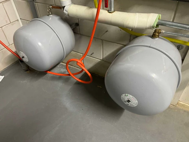 Intergas hre ketelinstallatie compleet - afbeelding 10 van  18