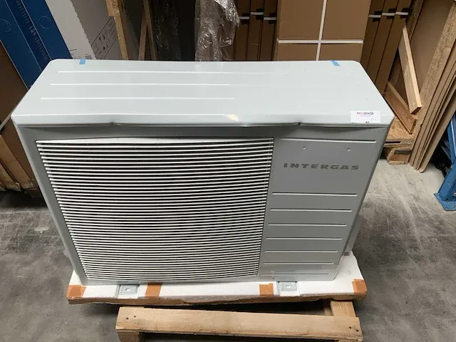 Intergas xtend-hb-awhpsp05 airco buiten unit - afbeelding 2 van  6