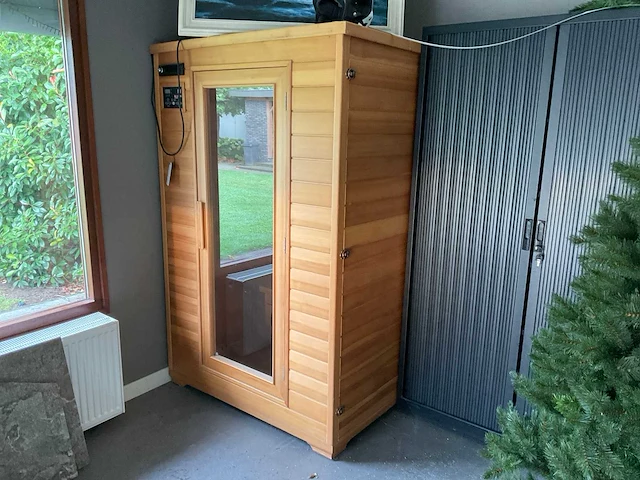 Interline infrarood sauna - afbeelding 1 van  7