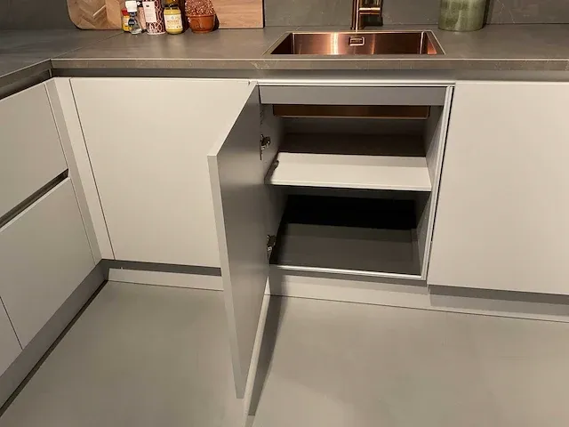 Interliving - showroomkeuken (c) - afbeelding 7 van  24