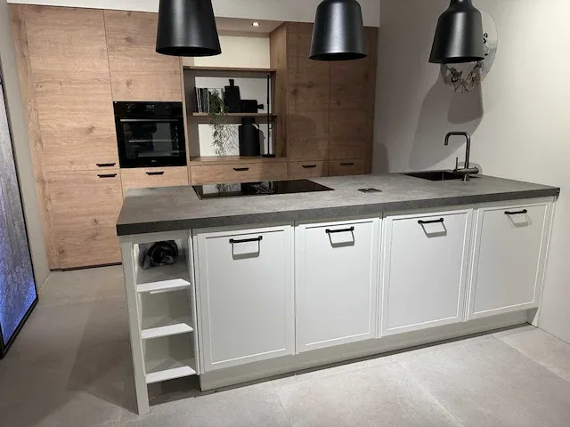 Interliving - showroomkeuken - afbeelding 12 van  36