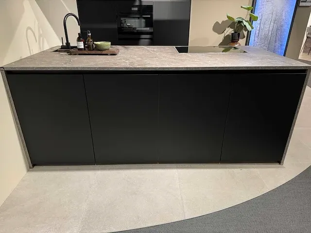 Interliving - showroomkeuken - afbeelding 12 van  31