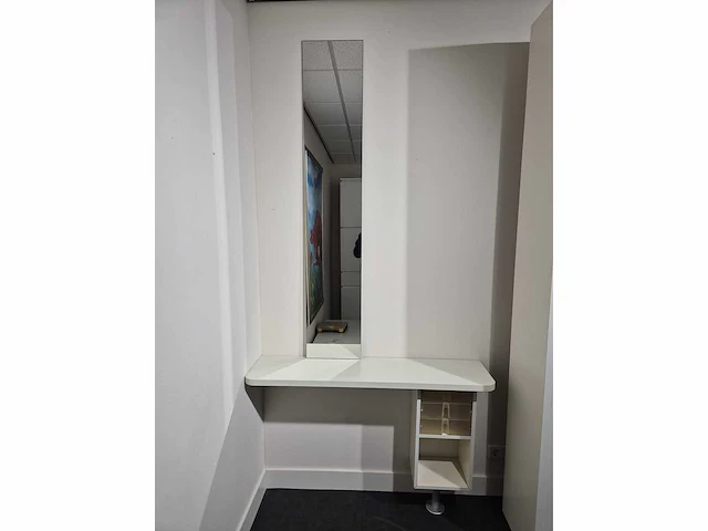 Interlubke - kaptafel - meubel + spiegel - afbeelding 2 van  5