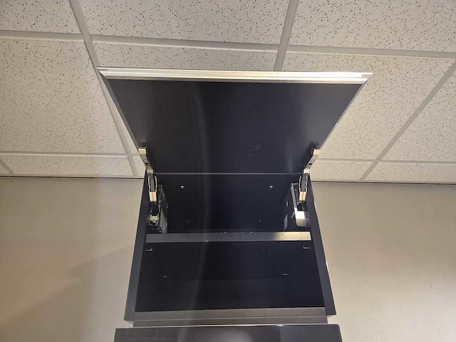 Interlubke - korpus - audio meubel - storage cabinet - afbeelding 10 van  10