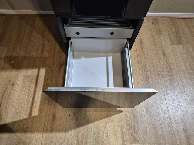 Interlubke - korpus - audio meubel - storage cabinet - afbeelding 9 van  10