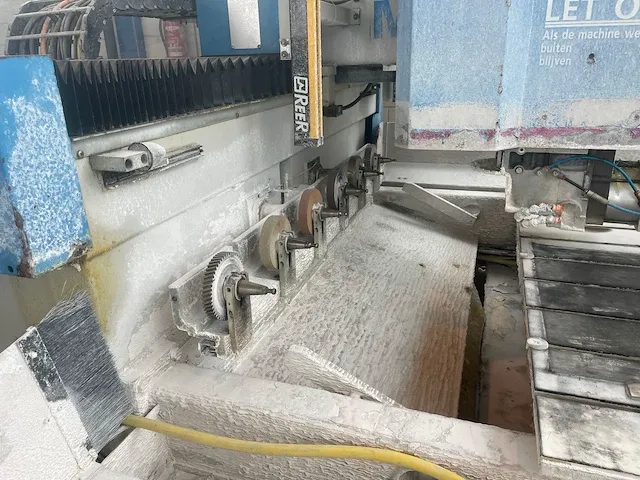 Intermac groove 1500 cnc rillenslijper - afbeelding 11 van  14