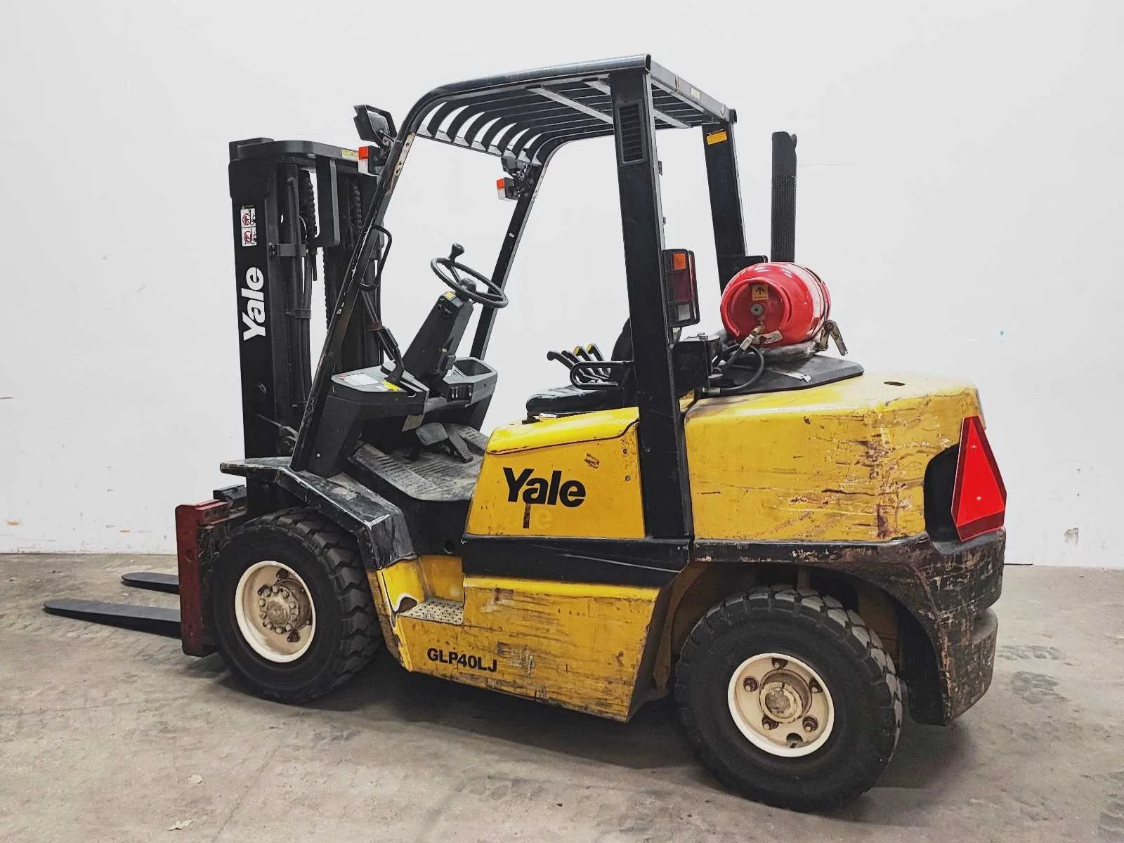 Intern transport en magazijninrichting
