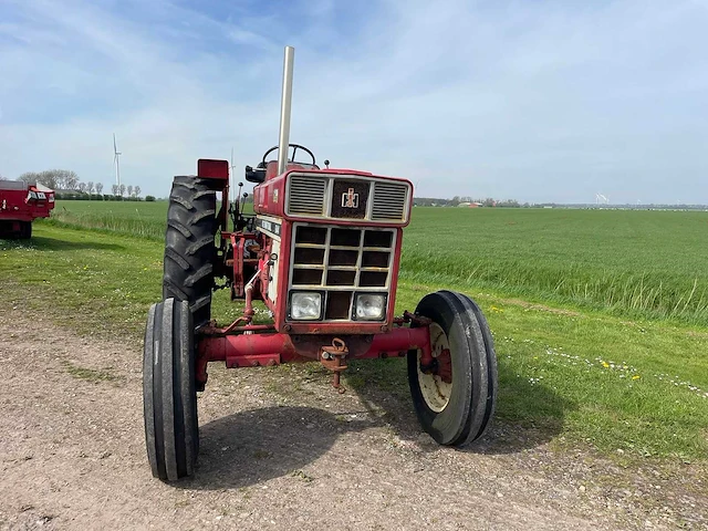 International - 644 - oldtimer tractor - afbeelding 10 van  14
