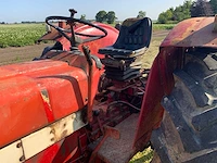 International 1046 a oldtimer tractor - afbeelding 9 van  27