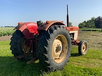 International 1046 a oldtimer tractor - afbeelding 26 van  27