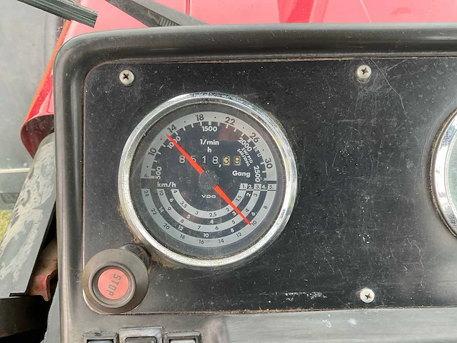 International 1255 vierwielaangedreven landbouwtractor - afbeelding 33 van  46