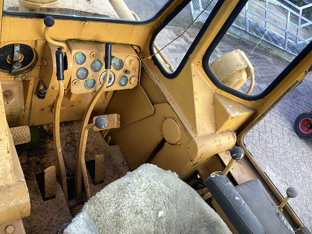 International 150 loader bulldozer - afbeelding 3 van  29