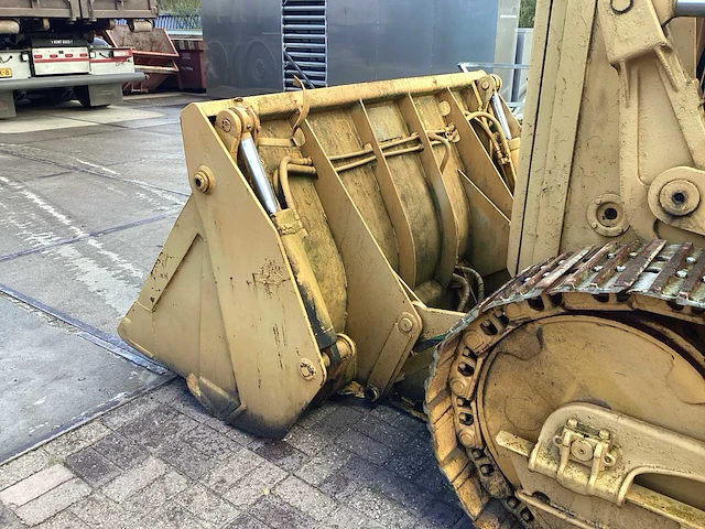 International 150 loader bulldozer - afbeelding 4 van  29