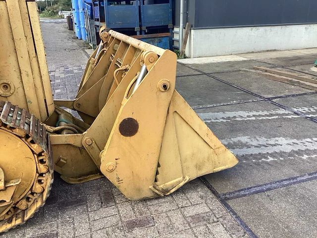 International 150 loader bulldozer - afbeelding 7 van  29
