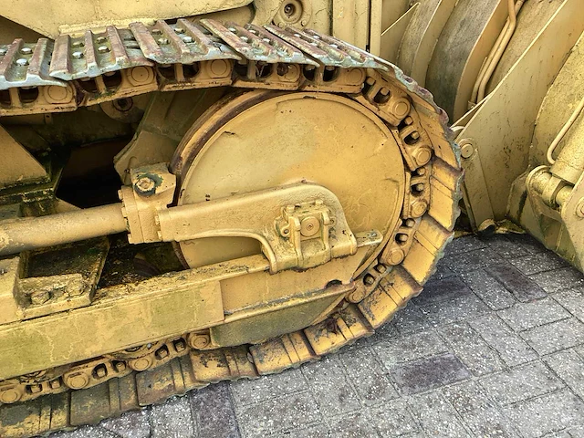 International 150 loader bulldozer - afbeelding 9 van  29