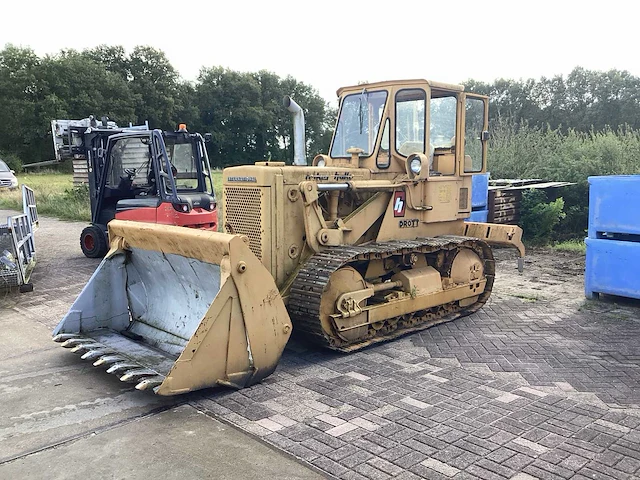 International 150 loader bulldozer - afbeelding 1 van  29