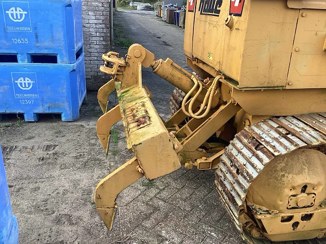 International 150 loader bulldozer - afbeelding 17 van  29