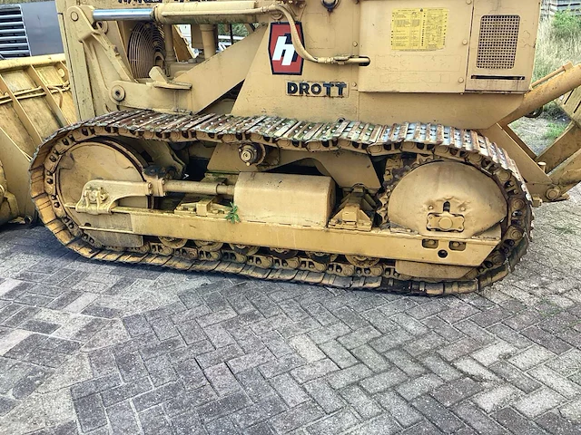 International 150 loader bulldozer - afbeelding 25 van  29