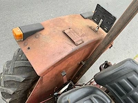 International 633 tweewielaangedreven landbouwtractor - afbeelding 7 van  19