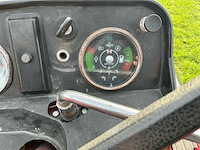 International 644 oldtimer tractor - afbeelding 26 van  54