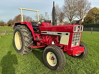 International 644 oldtimer tractor - afbeelding 52 van  54