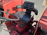 International 744 vierwielaangedreven landbouwtractor - afbeelding 19 van  34