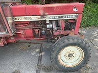International 844-s tweewielaangedreven landbouwtractor - afbeelding 7 van  25