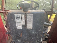 International 844-s tweewielaangedreven landbouwtractor - afbeelding 15 van  25