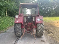 International 844-s tweewielaangedreven landbouwtractor - afbeelding 25 van  25