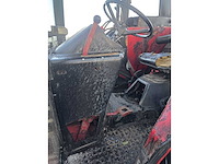 International 844-s vierwielaangedreven landbouwtractor - afbeelding 19 van  28