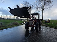 International 844-s vierwielaangedreven landbouwtractor - afbeelding 23 van  28
