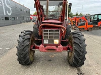 International 844as vierwielaangedreven landbouwtractor - afbeelding 6 van  29