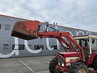 International 844as vierwielaangedreven landbouwtractor - afbeelding 10 van  29