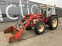 International 844as vierwielaangedreven landbouwtractor - afbeelding 1 van  29