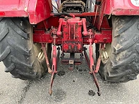 International 844as vierwielaangedreven landbouwtractor - afbeelding 15 van  29