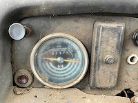 International 844as vierwielaangedreven landbouwtractor - afbeelding 18 van  29