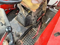 International 844as vierwielaangedreven landbouwtractor - afbeelding 20 van  29