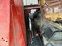 International 844as vierwielaangedreven landbouwtractor - afbeelding 21 van  29