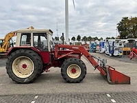 International 844as vierwielaangedreven landbouwtractor - afbeelding 26 van  29
