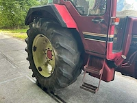 International 845xl vierwielaangedreven landbouwtractor - afbeelding 7 van  27