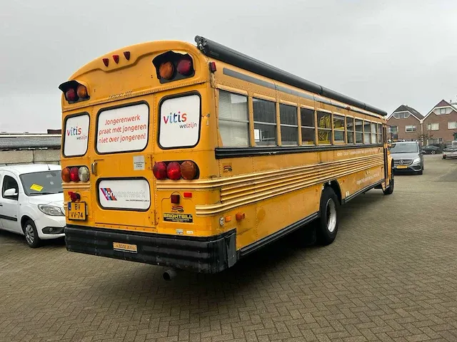 International bus - afbeelding 22 van  27