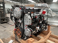 International dieselmotor - afbeelding 1 van  7