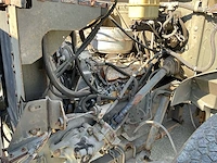 Internationale 4700 veegzuigwagen legervoertuig “v8” - afbeelding 14 van  25
