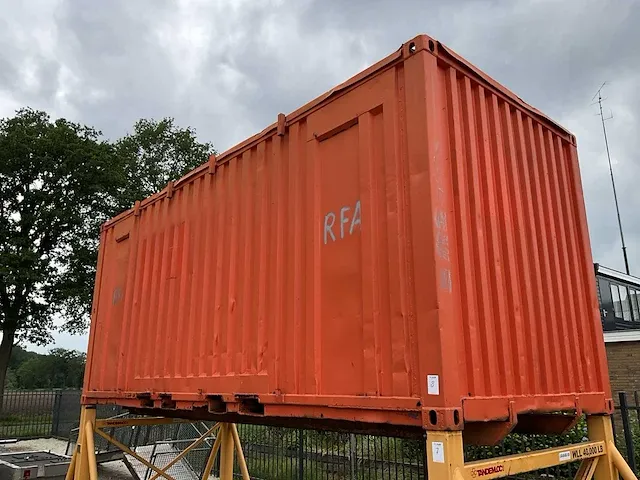Interpol ltd zeecontainer - afbeelding 1 van  6