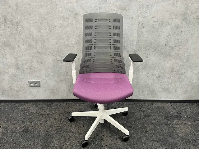 Interstuhl pureis3 - ergonomische bureaustoel (9x) - afbeelding 4 van  19